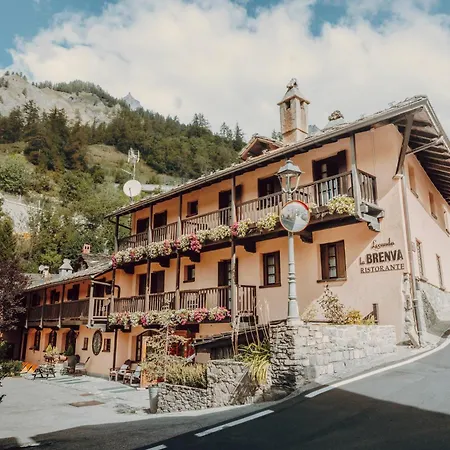 La Brenva - Estella Collection & Experience Отель 3*